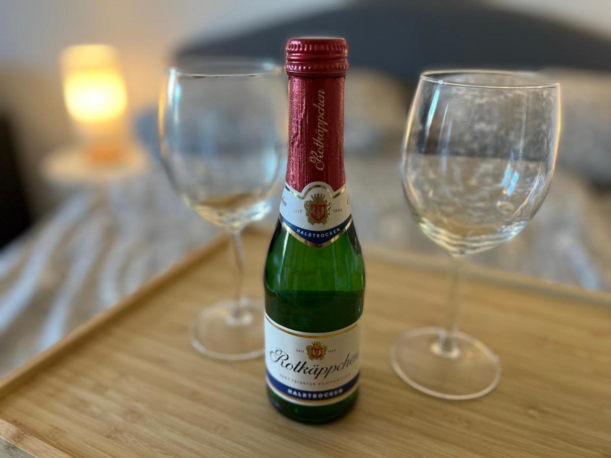 Apartment Lage Mit ✰bergblick✰ Parkplatz Und Netflix *